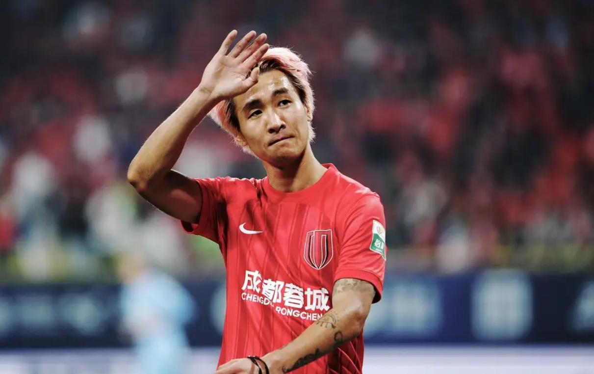 天博体育登录-关于亚足联票选世预赛未来之星11人候选：王钰栋入选！胡桑诺夫在列的信息