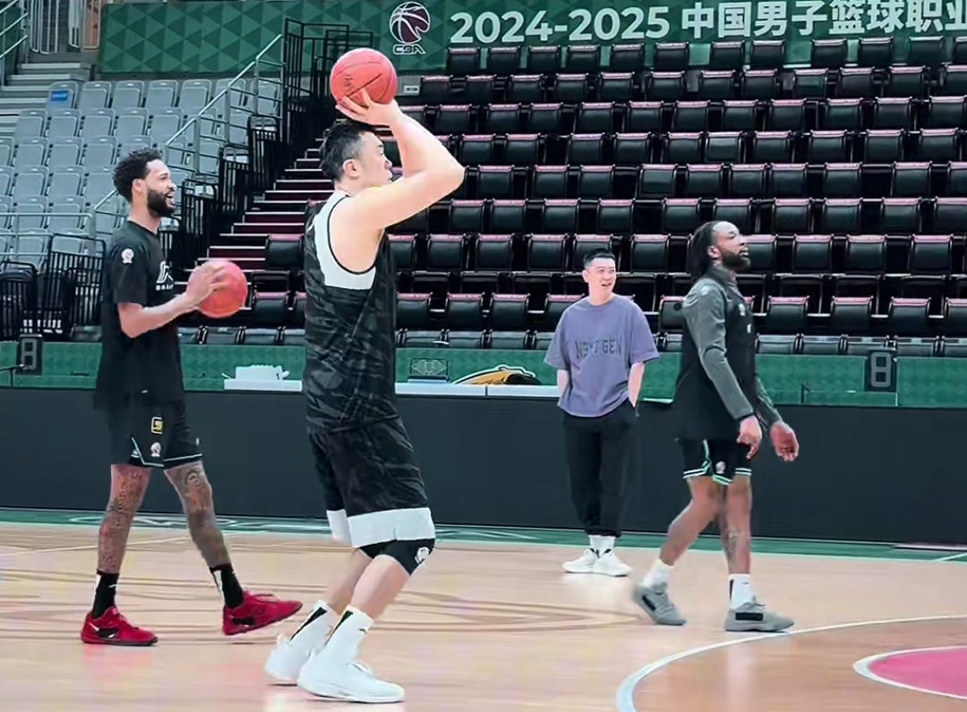 天博体育入口-关于北京男篮近日安排人员观看NBA夏联，考察心仪外援的信息